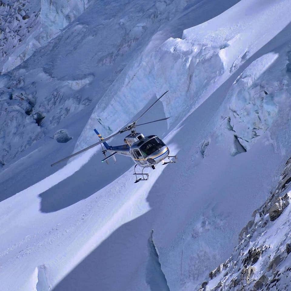 A view of helicopter tour of Everest